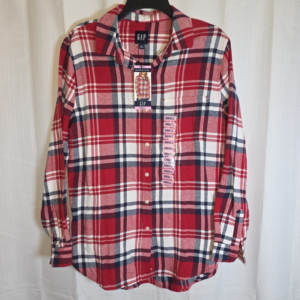 GAP Women's Soft Button Down Long Sleeve Boyfriend Flannel Shirt Small‎ New Red